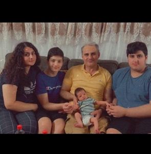 Meet your Posher, Hesham